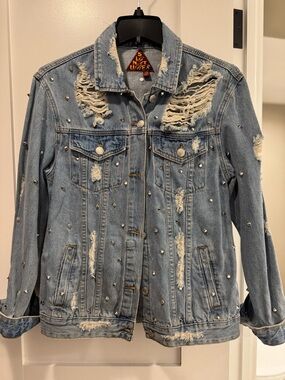 Distressed Studded Light Wash Denim Jacket